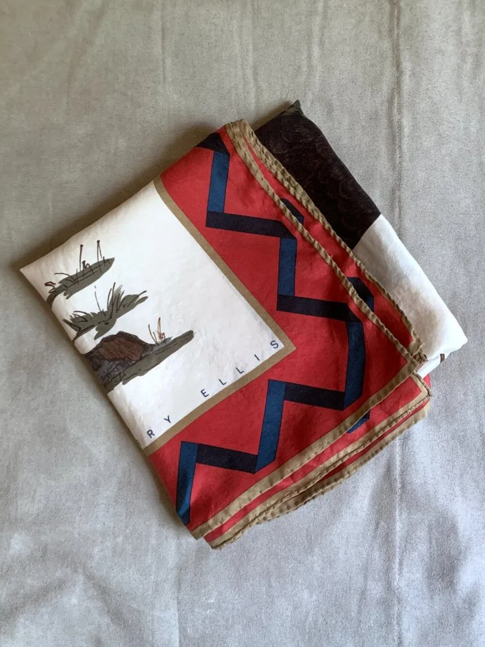 Vintage Perry Ellis Silk Scarf 31” Square Rolled Hem Bird Design - Picture 1 of 10